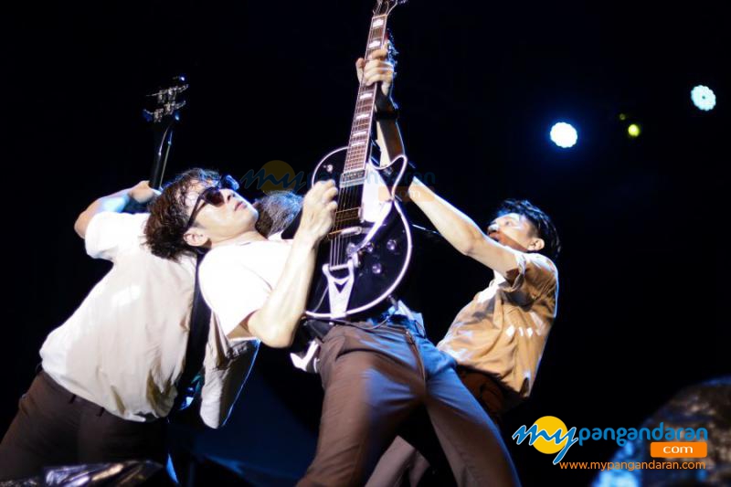 Galeri Foto The Changcuters Guncang Pangandaran