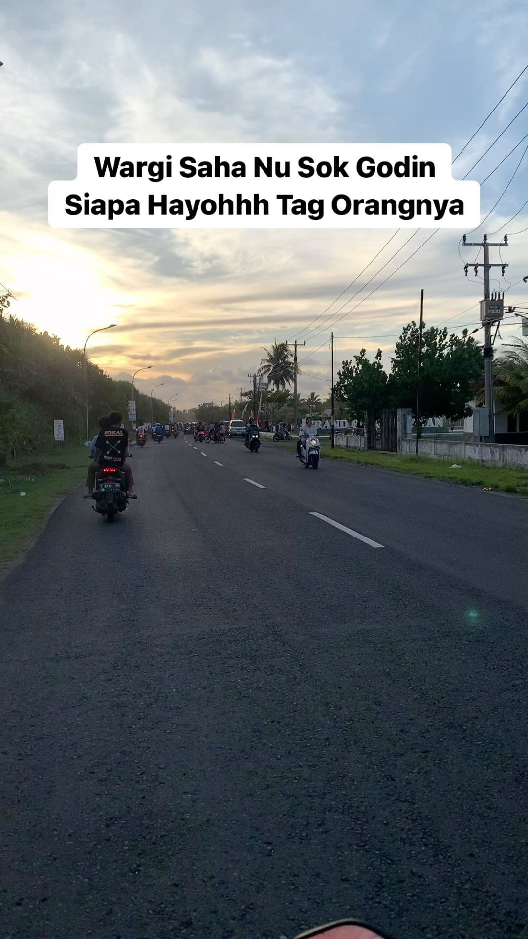 Wargi Siapa Disini Yang Godin 