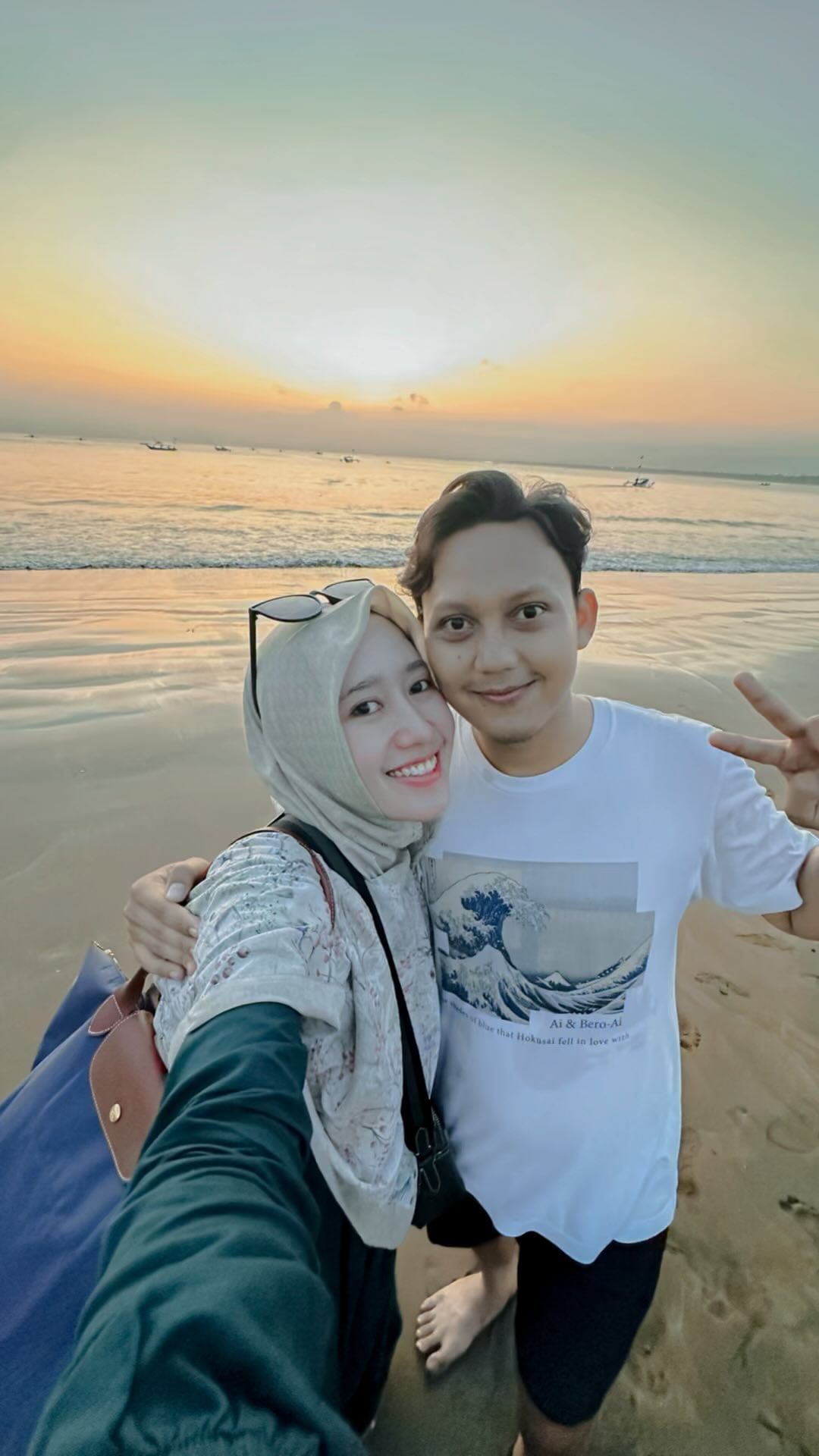 Jangan panik, mari piknik⛵️🌅🏖️🌊✨

#NabilaRizkyStory #ZiyanDiraya 