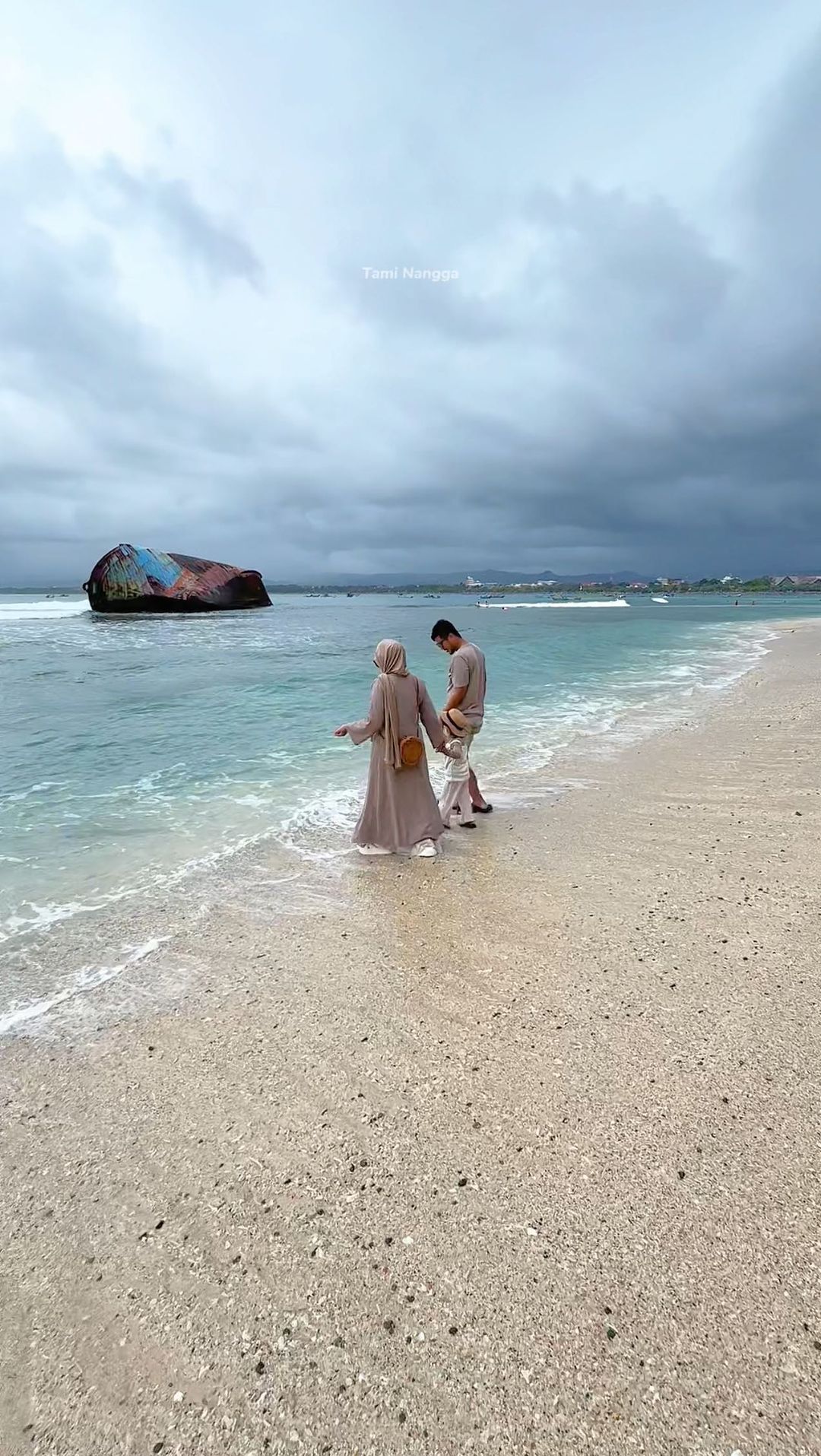 Emang boleh sesepi ini pas liburan panjang di Pangandaran? Coba           ...