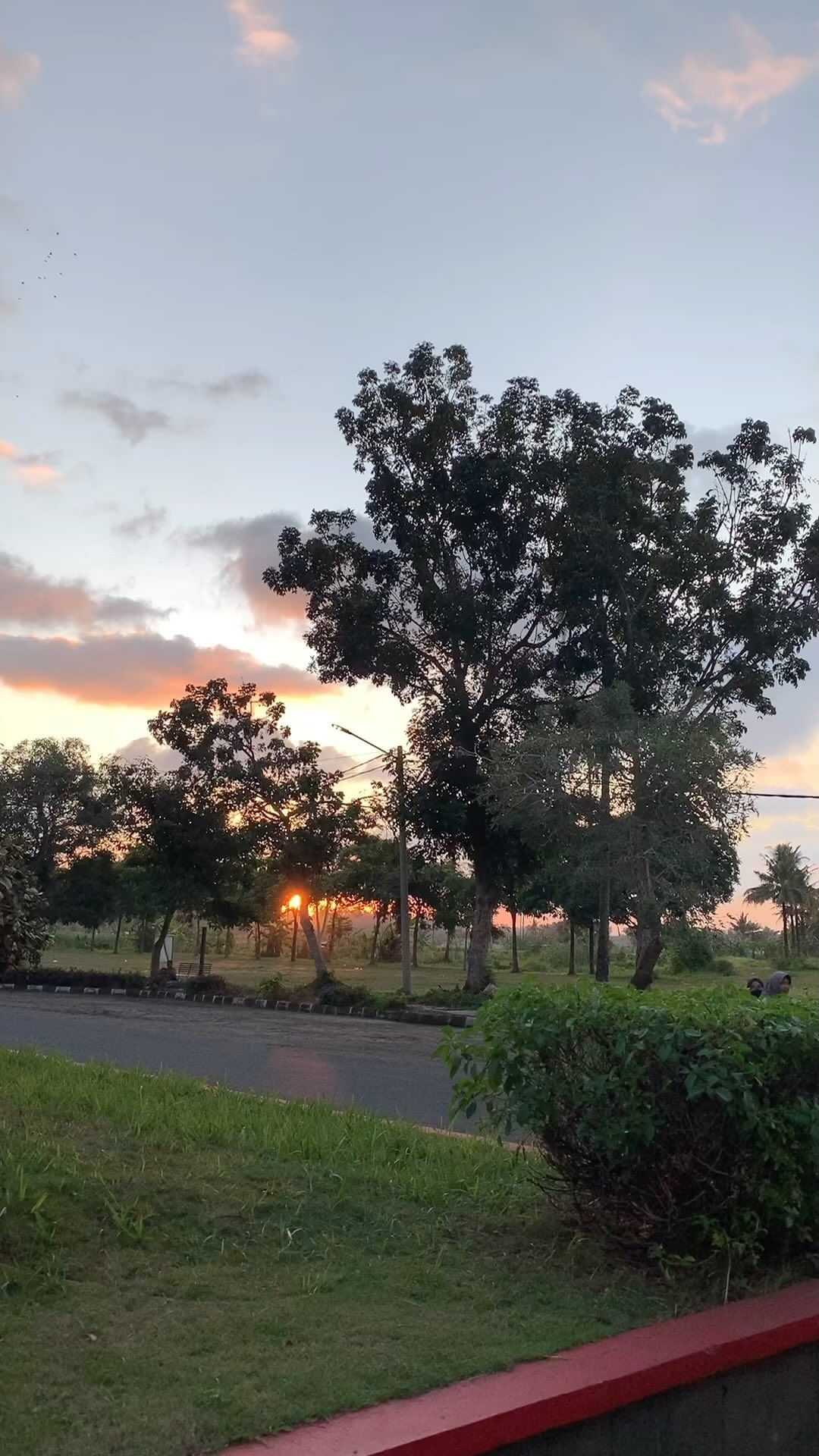 Gak Keburu Ke Pantai Buat 