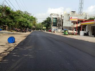 Potret Jalan Pantai Barat Pangandaran sedang Di Aspal 