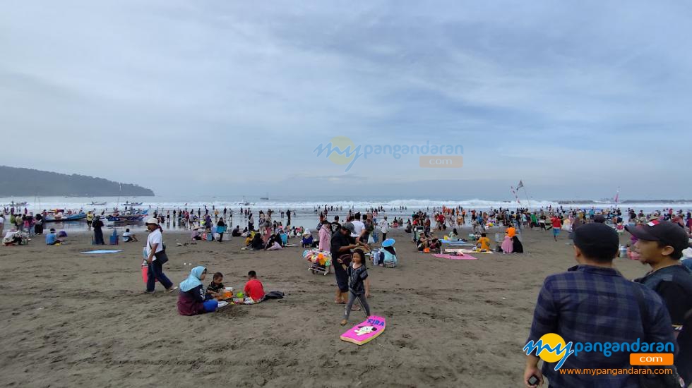 Potret terkini di Pantai Pangandaran